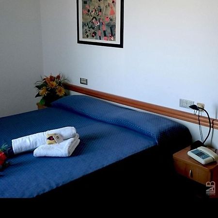 Hotel Grand Meeting Ρίμινι Εξωτερικό φωτογραφία