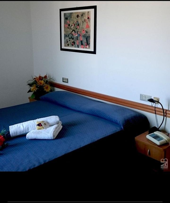 Hotel Grand Meeting Ρίμινι Εξωτερικό φωτογραφία